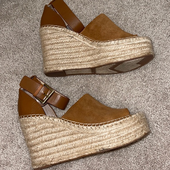 MARC FISHER Espadrille Platform Wedge - Picture 2 of 4